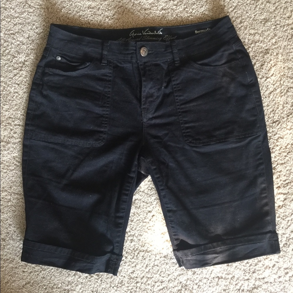 Gloria Vanderbilt Bermuda Shorts